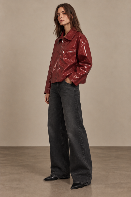 Oversize-Jacke aus lackiertem Kunstleder mit Craquelé-Effekt - 32063B: Rot / 6 Stück: 2S 2M 2L